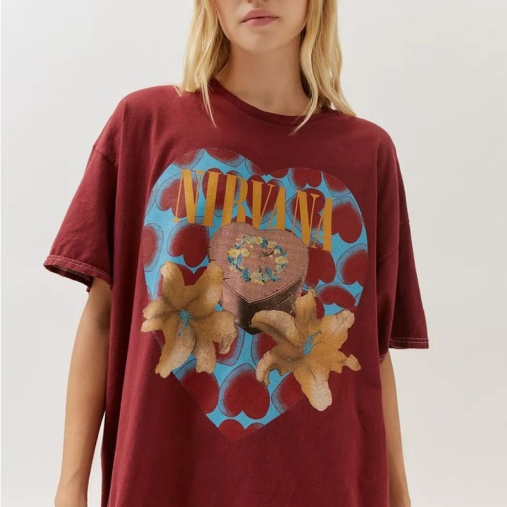 NIRVANA Maroon Graphic Tee